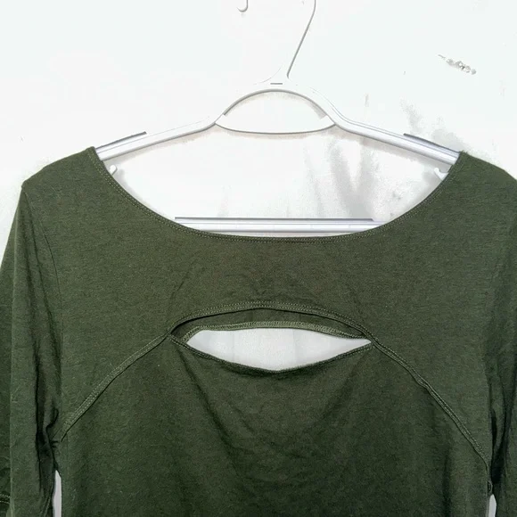 Fabletics Size M/L - Picture 2 of 5